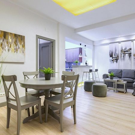 Tristan Vivienda Turistica De Diseno Con Ac Apartment Bilbao Luaran gambar