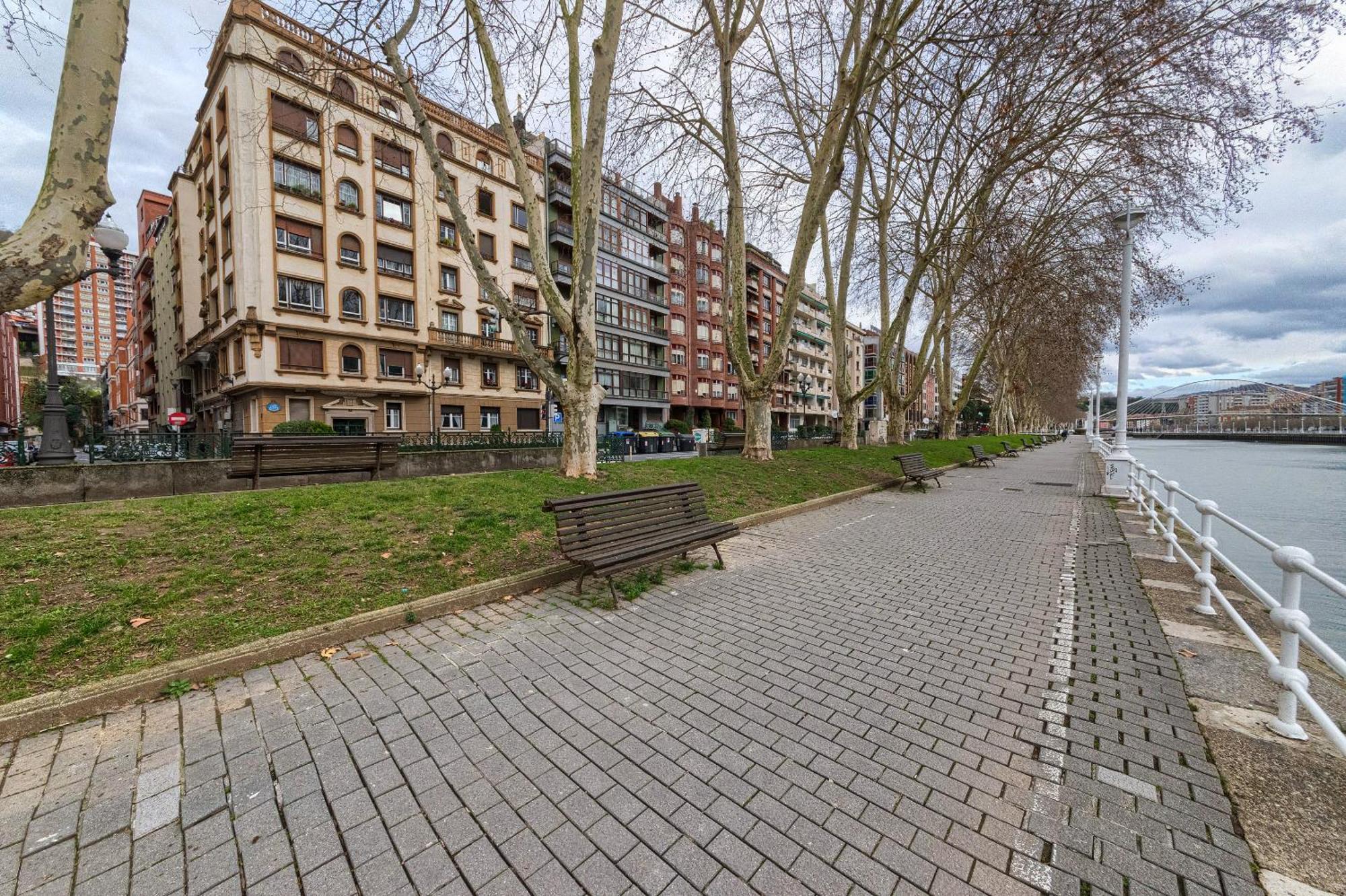 Tristan Vivienda Turistica De Diseno Con Ac Apartment Bilbao Luaran gambar